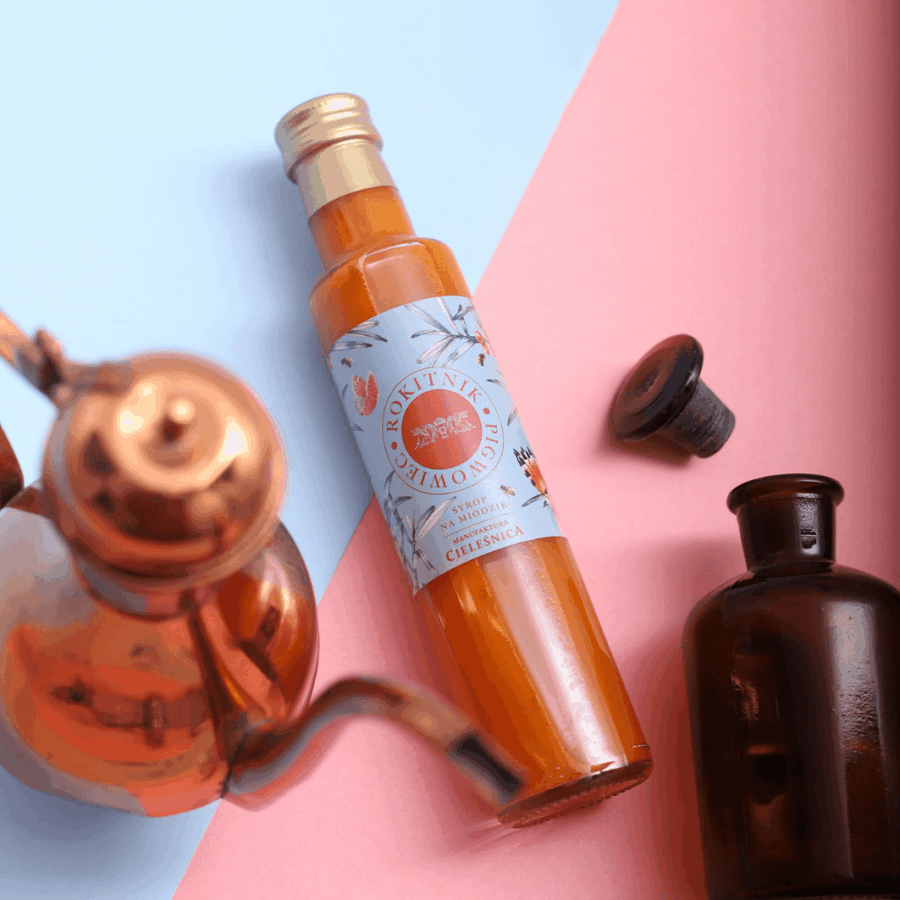 Syrop z rokitnika i pigwowca na miodzie- Manufaktura Cieleśnica 230ml